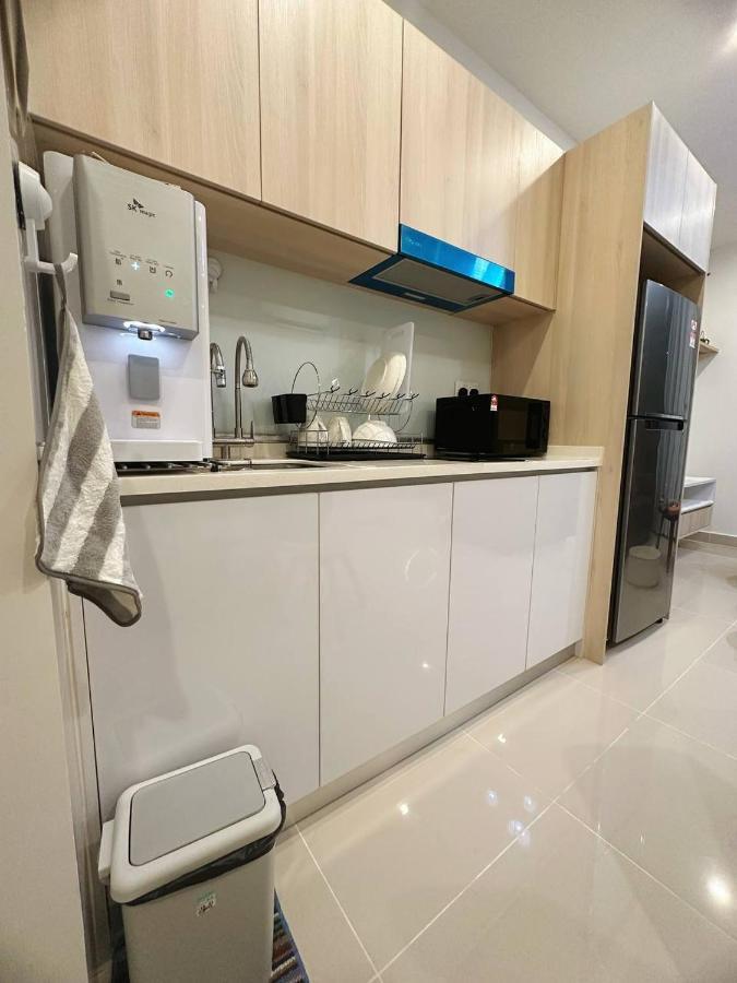 Sunset Seaview Studio Apartment At Kota Kinabalu City Centre 外观 照片