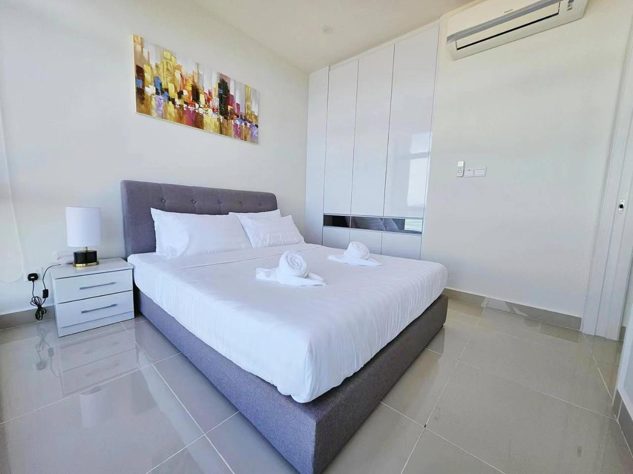 Sunset Seaview Studio Apartment At Kota Kinabalu City Centre 外观 照片